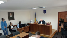 Суд встановив нову дату виселення громади УПЦ із собору у Володимирі