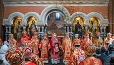 У Києві ПЦУ запустили до Кирилівської церкви