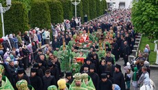 У Почаєві тисячі вірян вшанували пам'ять преподобного Амфілохія