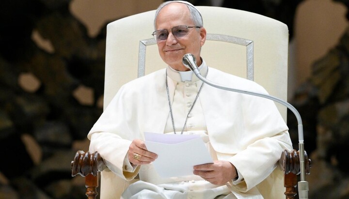 Папа Лев XIV на встрече с журналистами. 12 мая 2025 г. Фото: Vatican Media