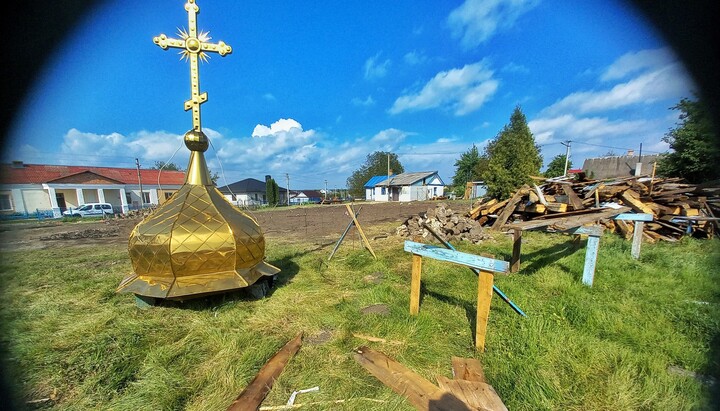 Церковь ПЦУ в честь Зачатия Иоанна Крестителя в с. Забороль. Фото: Фейсбук Николая Бендюка