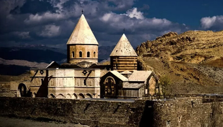 Монастырь святого Фаддея. Фото: ru.irancultura.it
