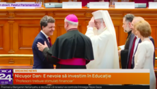 Новый президент Румынии на инаугурации «не заметил» Патриарха Даниила