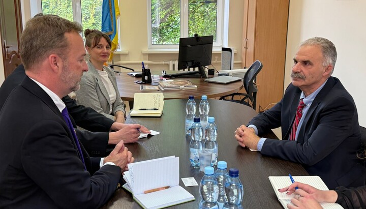 Зустріч Віктора Єленського з Кайлом Паркером. Фото: ГЭСС