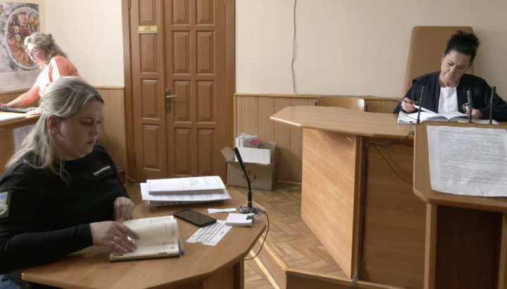 Судове засідання у справі священника УПЦ. Фото: Суспільне Черкаси