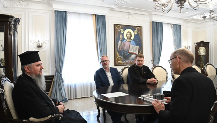 Глава ПЦУ и представители Лютеранской Церкви Дании. Фото: pomisna.info