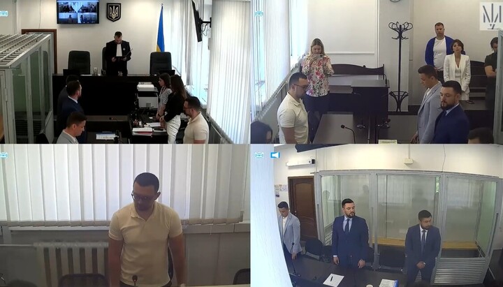 Михаил Головко в здании суда. Фото: slovoidilo