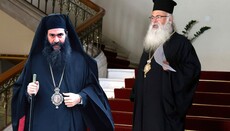Metropolitan Tychikos submits Confession of Faith to the Synod of Cyprus
