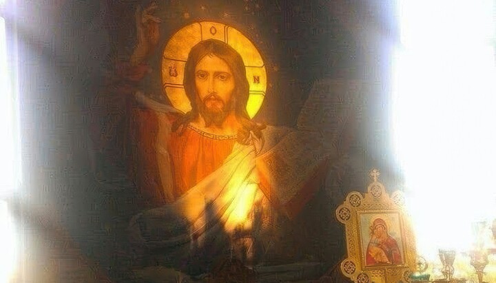 Icon of Christ. Photo: Pinterest, Claude Choueiri