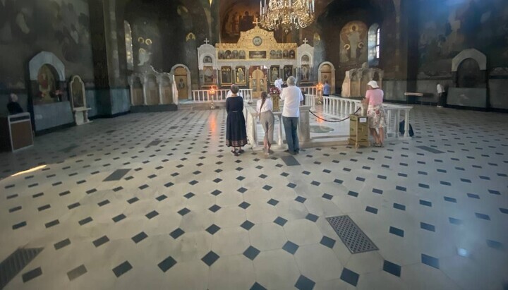 Festive “service” of the OCU for the Transfiguration in the Refectory Church of the Lavra. Photo: UOJ