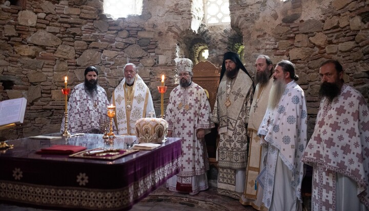 Metropolitan Philaret serving in Macedonia. Photo: religija.mk