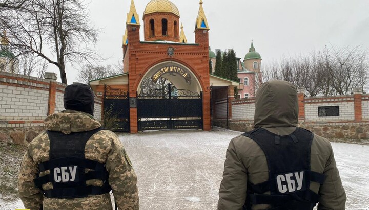 Обшук СБУ в храмі УПЦ. Фото: СБУ