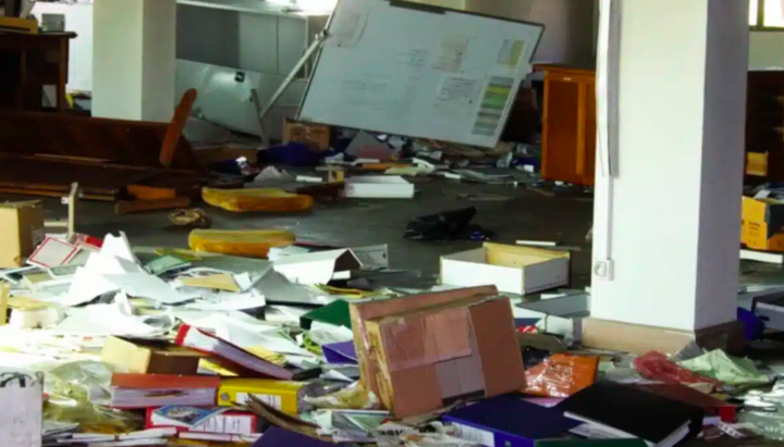 The destroyed premises of the Bible Society of Madagascar after an attack by protesters. Photo: Regards Protestants
