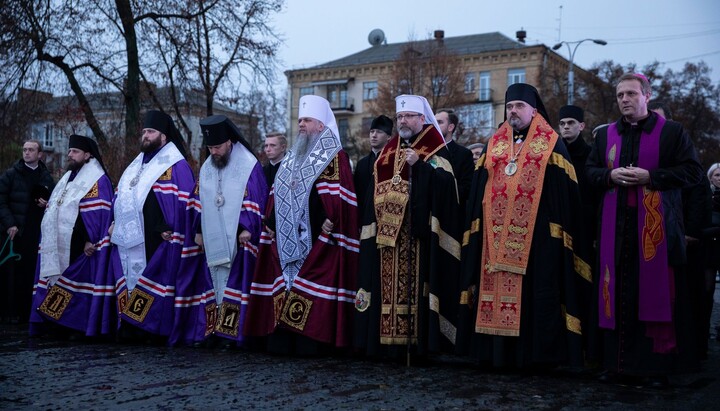 Совместная панихида ПЦУ, УГКЦ и РКЦ. Фото: пресс-служба УГКЦ