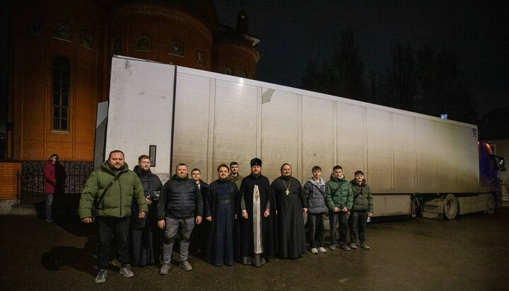 The Khmelnytskyi Eparchy collected aid for the Kyiv Theological Academy and Seminary. Photo: eparchy press service