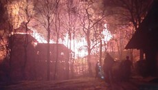 В закарпатской Кострине сгорел корпус Покровского монастыря УПЦ