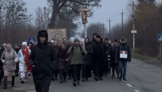 На Буковині пройшов хресний хід у Вашківці, до монастиря праведної Анни