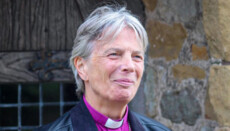 ЛГБТ-архієпископеса Уельсу: Після мого призначення віряни почали йти