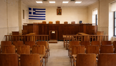  В Минобразования Греции объяснили отказ убирать иконы из судов
