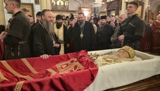 Митрополит Лонгин прибыл в Тбилиси на отпевание Патриарха Илии