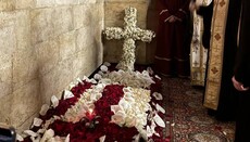 Біля могили Патріарха Ілії 40 днів будуть здійснювати заупокійні служби