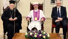 Патріарх Варфоломій відвідав синагогу Стамбула і привітав іудеїв з Песахом