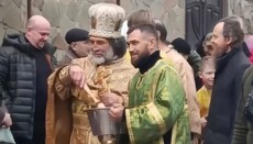 Ломаченко був пономарем на пасхальній службі в Білгород-Дністровському