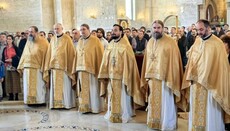 Духовенство Сербської та Елладської Церков провело Літургію в Белграді