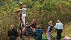 Звичай «прикрашання хрестів» на Тернопільщині визнали культурною спадщиною