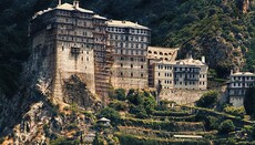 На Афоні фіксують різке зростання кількості паломників, – адміністратор Афона