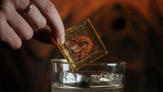 У Києві артист осквернив образ священника та ікони заради реклами нової пісні