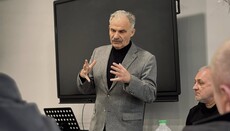 Еленский: В Украине религиозные организации наделены равными правами