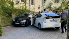У Тбілісі автомобіль протаранив ворота Грузинської Патріархії