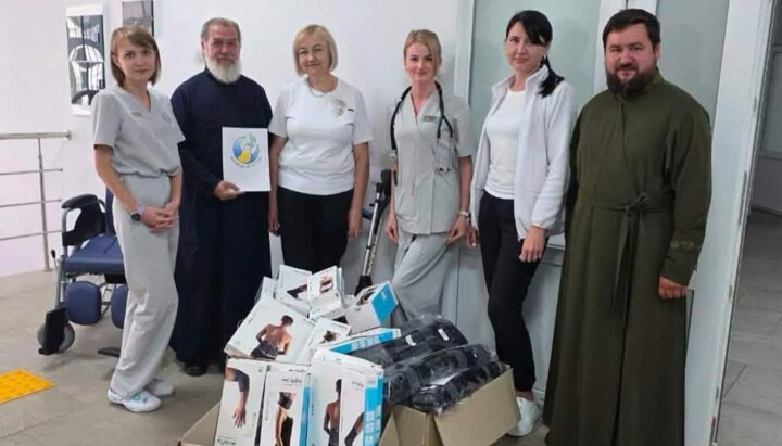 UOC dioceses delivered aid to a rehabilitation center in Khmelnytskyi