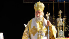 Єрарх Елладської Церкви закликав архієреїв відмовитися від зарплат держави