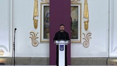Зеленський, виступаючи в Лаврі, анонсував закон про українські святині
