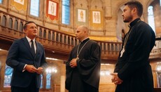 British Defence Secretary visited the Uniate cathedral in London
