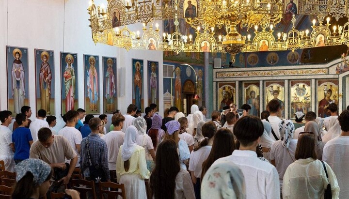 Православная молодежь в Греции. Фото: Facebook Западноевропейского викариатства УПЦ