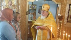 Хмельницкая епархия передала помощь на лечение 12-летней девочки