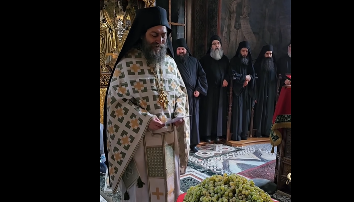 Освящение плодов лозы преподобного Симеона в Хиландаре. Фото: Hilanadar.org