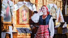 В захваченном соборе Черкасс устроили вечер свадебных обрядов