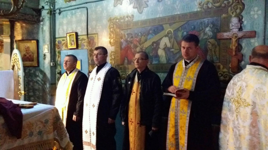 До чого тут СС «Галичина»: хто допомагав уніатам захоплювати храм у Коломиї фото 8