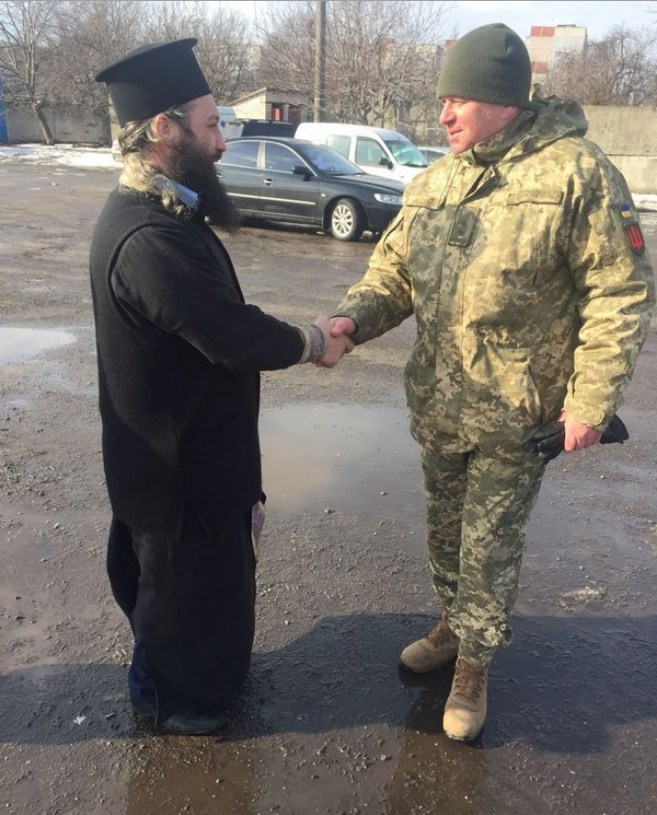 В Белой Церкви священник УПЦ благословил воинов на прохождение службы фото 1