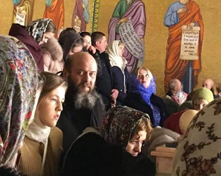 «Митрополит» ПЦУ Зинкевич в «гражданском» появился в Почаевской лавре фото 1