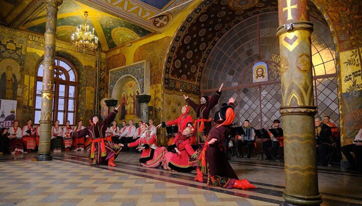 Why do authorities use national security as a pretext to destroy the Church? фото 1