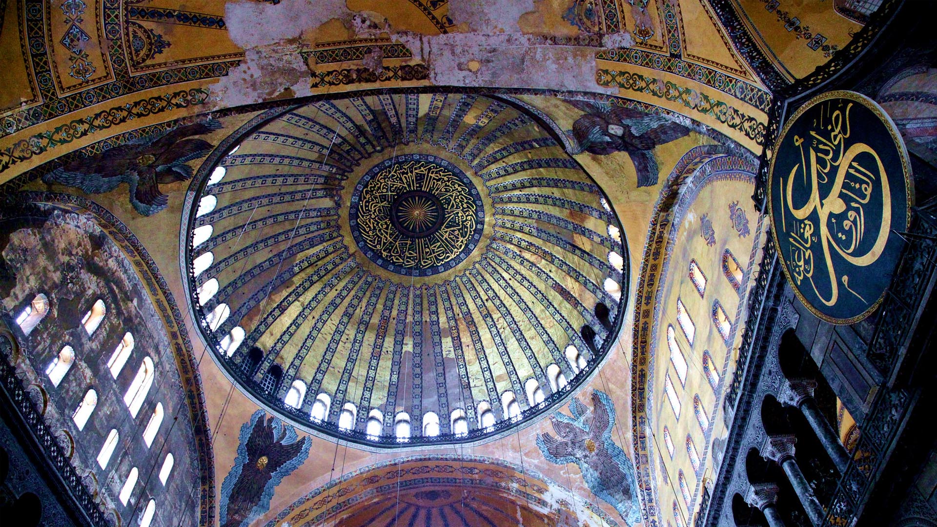 Небесный купол: как византийцы подвесили храм на золотую цепь фото 1