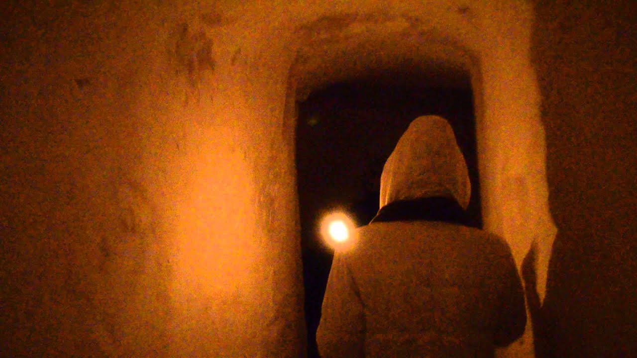 В пещерах Святогорской Лавры